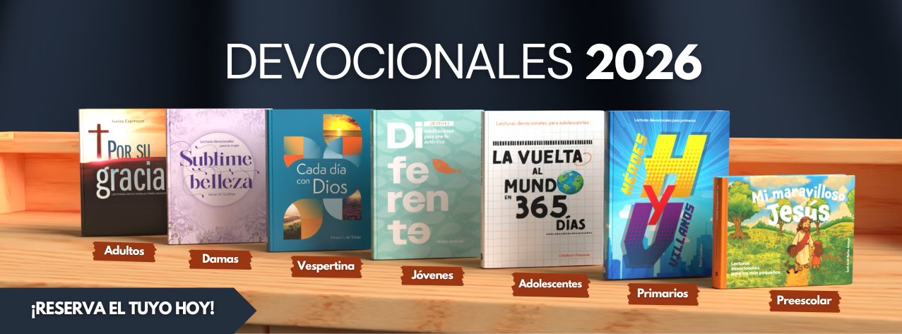 Momento devocional con Biblia y taza de café